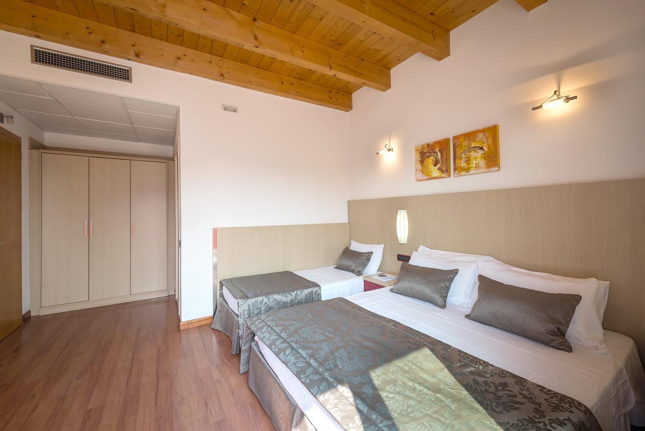 Hotel Villa Angelina Bibione Exterior foto